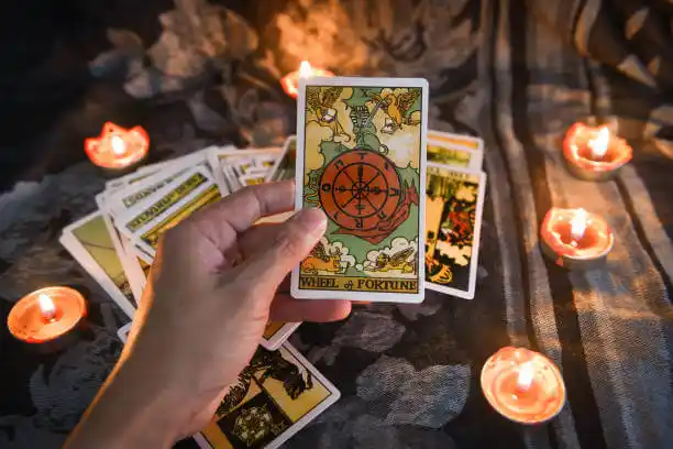 tarot cards Wye